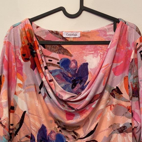 Calvin Klein Colourful Dress with Scoop Neck - Picture 2 of 7